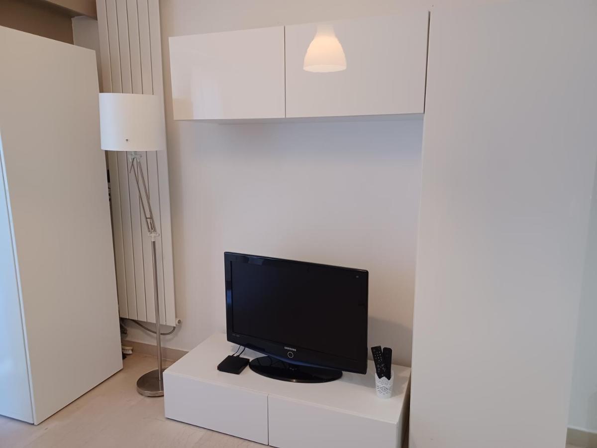 Studio A Nice Avec Piscine Екстериор снимка